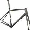Specialized Aethos S-Works Rahmenset Satin Carbon / Jet Fuel -Fahrrad Abenteuer 77221 04 aethos sw frmset carb jetfuel hero